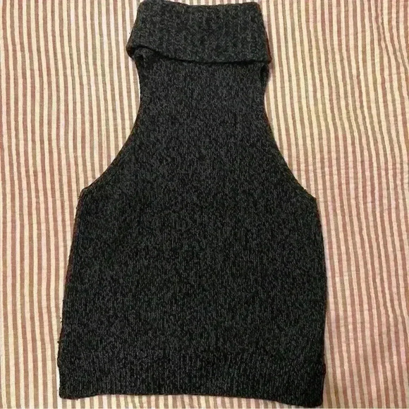 Madewell Marled Sleeveless Turtleneck Sweater - Picture 9 of 9